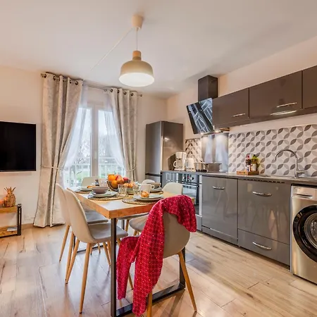 Apartment Akropolis By Kleidos - 15 Mn - Beau Duplex Familiale Pour 6 - 2 Chambres- Parking Gratuit