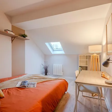 Akropolis By Kleidos - 15 Mn - Beau Duplex Familiale Pour 6 - 2 Chambres- Parking Gratuit