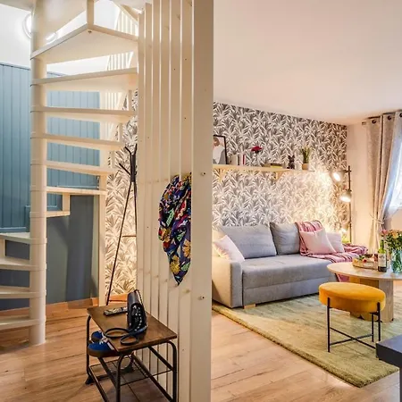 Akropolis By Kleidos - 15 Mn - Beau Duplex Familiale Pour 6 - 2 Chambres- Parking Gratuit *