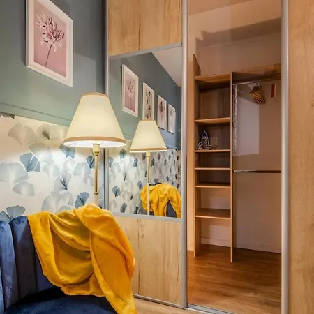 Apartment Akropolis By Kleidos - 15 Mn - Beau Duplex Familiale Pour 6 - 2 Chambres- Parking Gratuit *