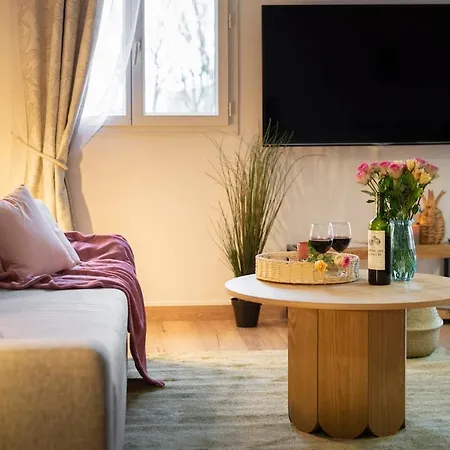 Akropolis By Kleidos - 15 Mn - Beau Duplex Familiale Pour 6 - 2 Chambres- Parking Gratuit Apartment