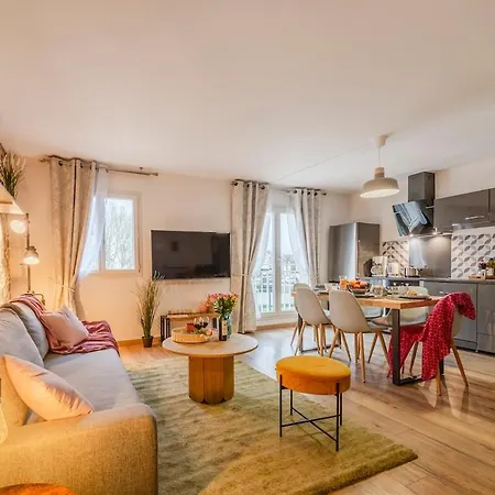 Akropolis By Kleidos - 15 Mn - Beau Duplex Familiale Pour 6 - 2 Chambres- Parking Gratuit Guermantes