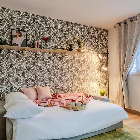 Akropolis By Kleidos - 15 Mn - Beau Duplex Familiale Pour 6 - 2 Chambres- Parking Gratuit * Guermantes
