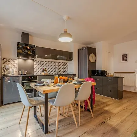 Apartment Akropolis By Kleidos - 15 Mn - Beau Duplex Familiale Pour 6 - 2 Chambres- Parking Gratuit Guermantes